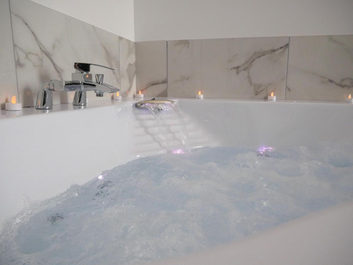 Perle D'opale T2 Face Balneo-spa Parking Prive Wifi Netflix Hotel&logde 4 Pers Apartment